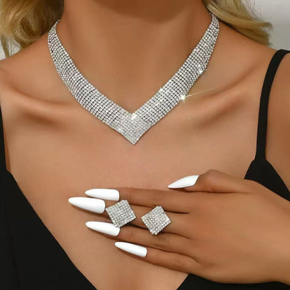 LUXE CRYSTAL HEART SUITE