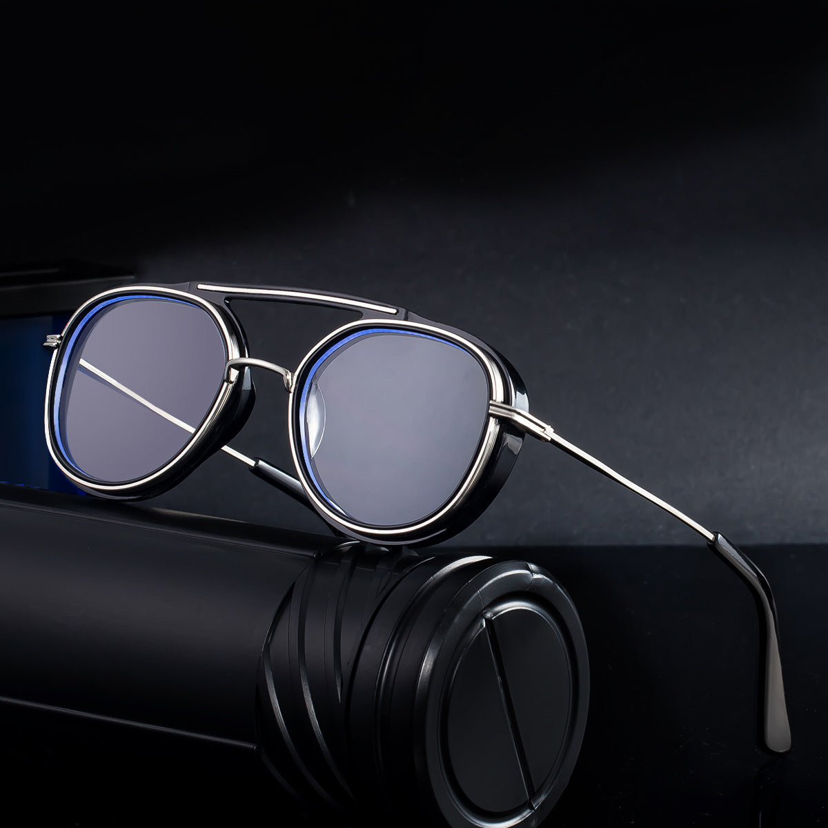 KAJILA Men Retro Punk Style Outdoor Sunglasses