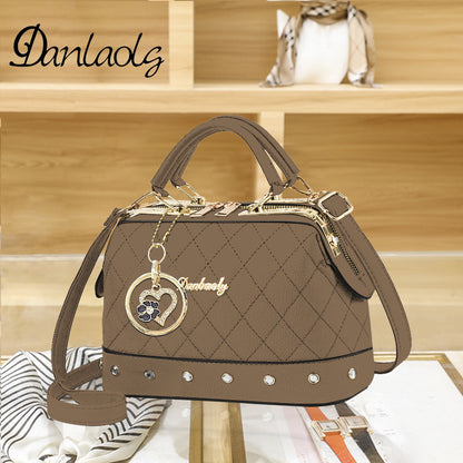Chic European-Style Quilted Crossbody Bag