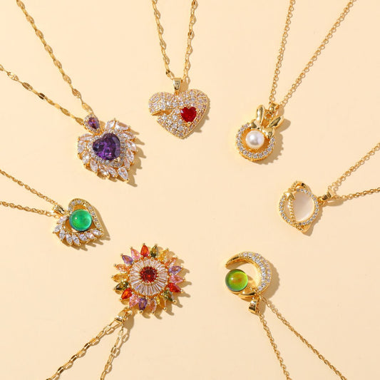 Amoré Zircon Flower Women's Necklace