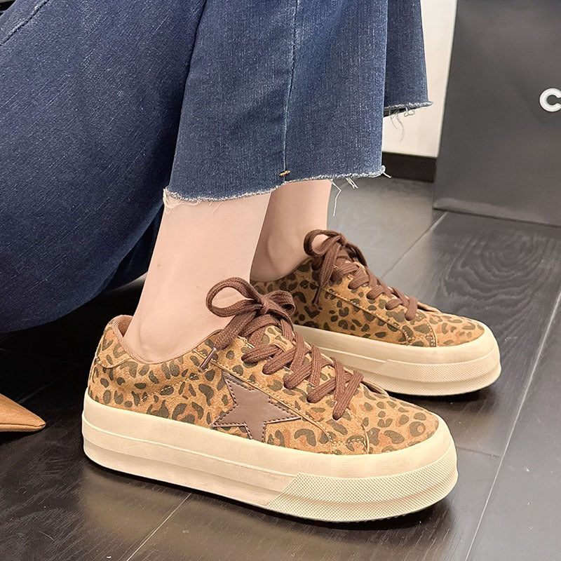 Womens casual lace-up board shoes