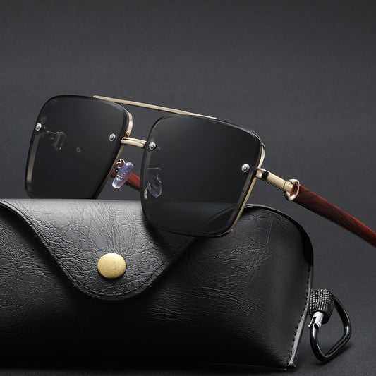HD polarized pilot sunglasses for men.