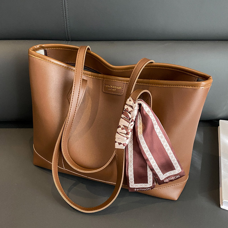 Commoda Strata Workday Tote