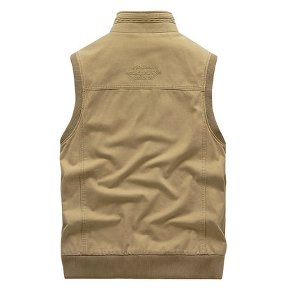 Gidink Men's Outdoor Multi-Pocket Vest.