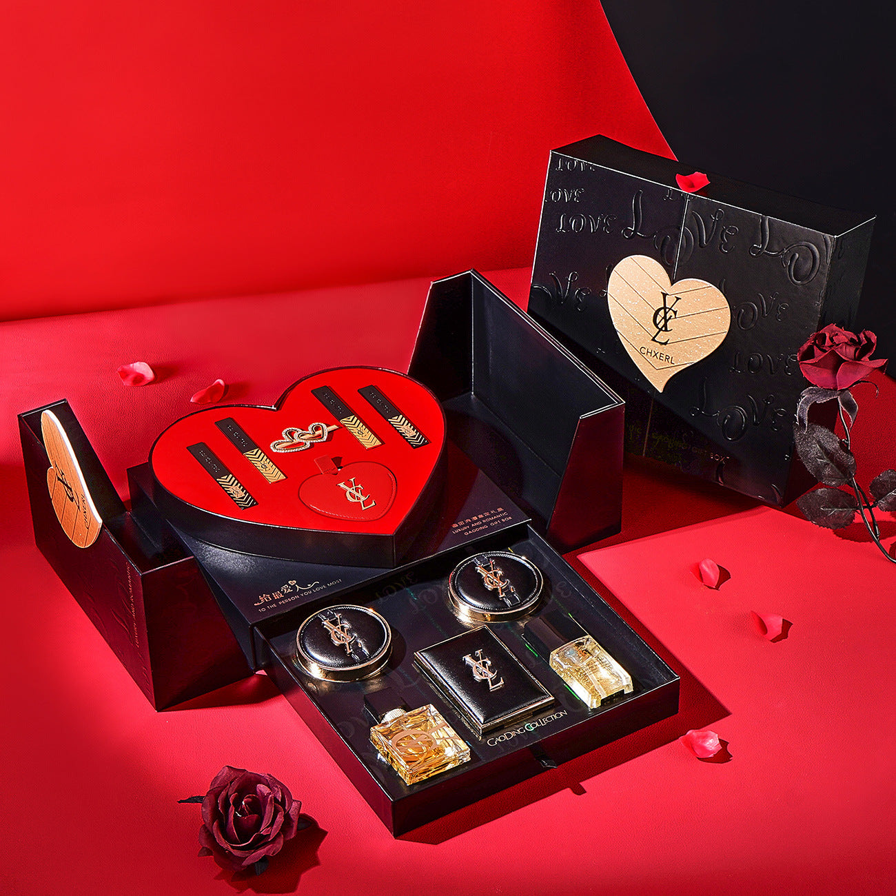 Luxury gold romantic gift box for wife and girlfriend