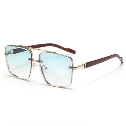 HD polarized pilot sunglasses for men.