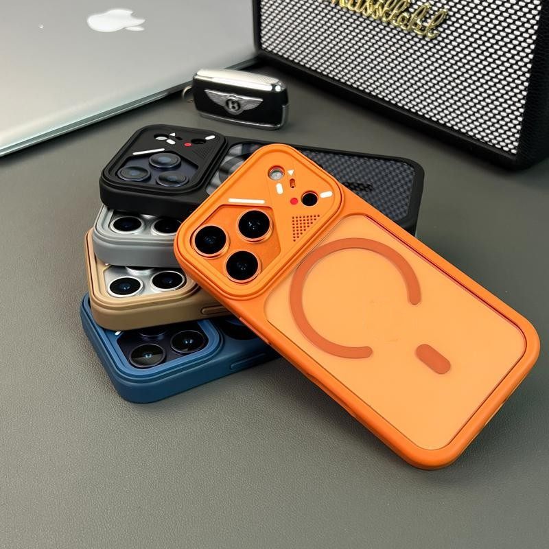 iPhone 15/16/17 Pro Max magnetic drop-proof transparent case