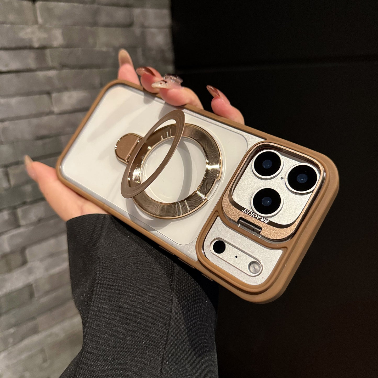 iPhone 17 Pro Max Magnetic Lens Case