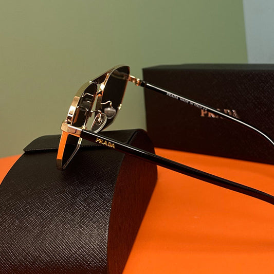 Voyager Duo Beam Square Sunglasses