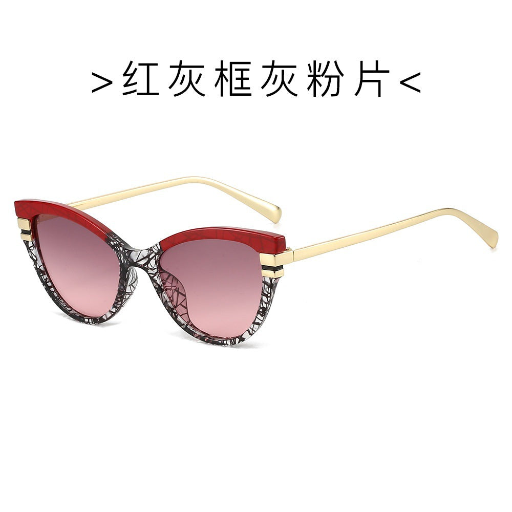 Trendy retro cat eye sunglasses