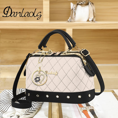 Chic European-Style Quilted Crossbody Bag