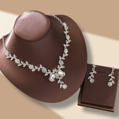 Elegant Floral Necklace & Earrings Edition
