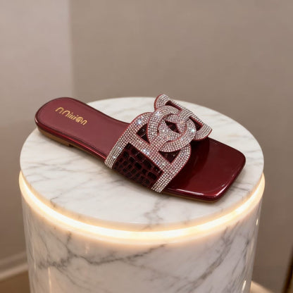 Women's summer flat slip-on slippers with rhinestones