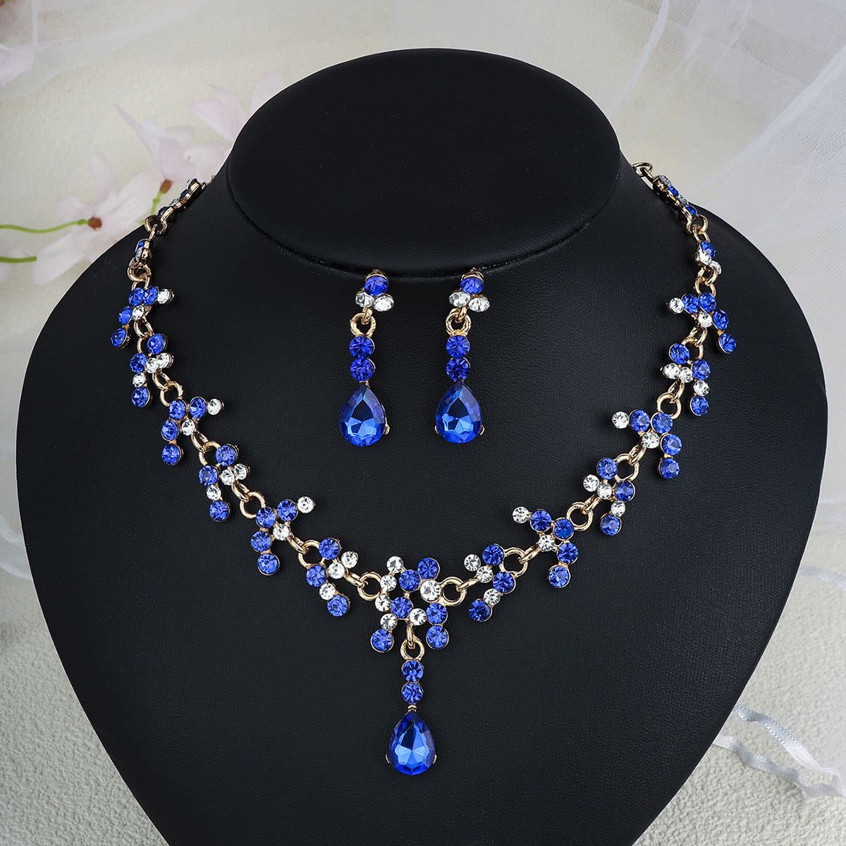 Rhinestone  jewelry set: earrings and necklace.