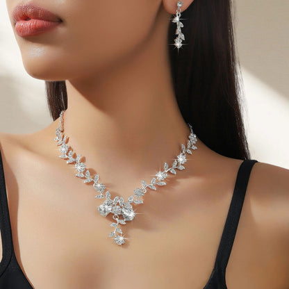 Elegant Floral Necklace & Earrings Edition