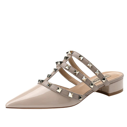 V Home Rivet Pointed-Toe Patent Leather Sandals