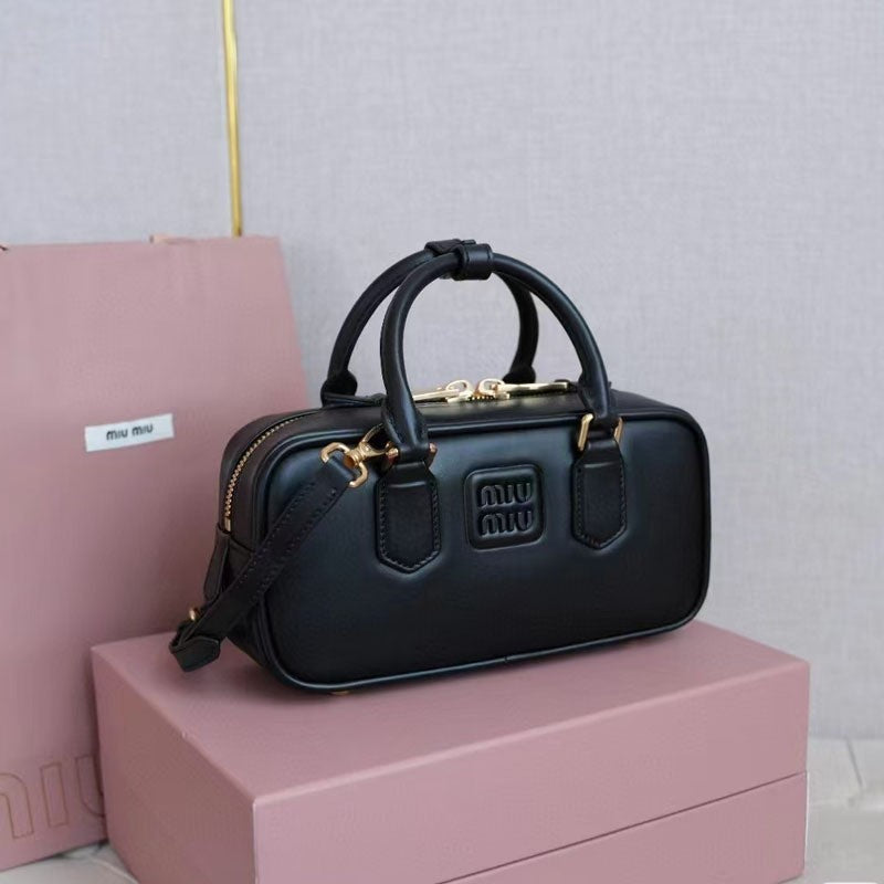 Bowling Square Boston Bag