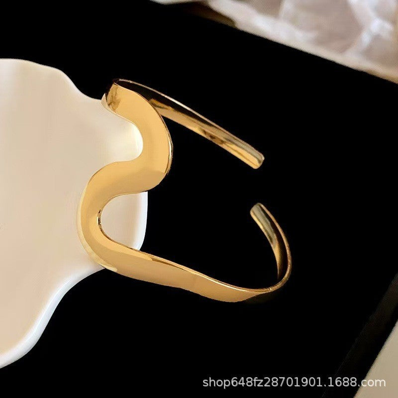 Metal Wave Shape Bracelet Arm Loop Women's Fashion