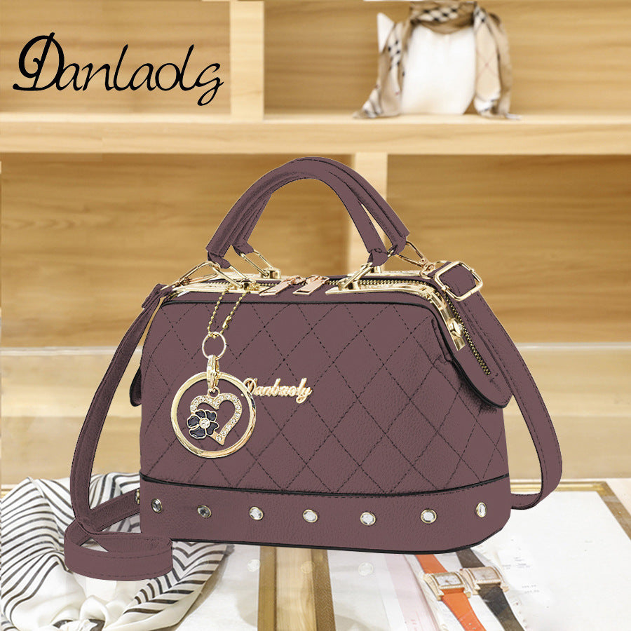 Chic European-Style Quilted Crossbody Bag