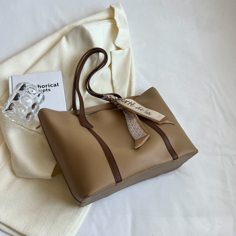 Commoda Strata Workday Tote