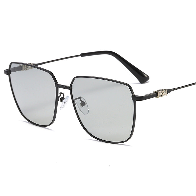 Mens Polarized Color-Changing Sunglasses