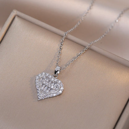 Amoré Zircon Flower Women's Necklace