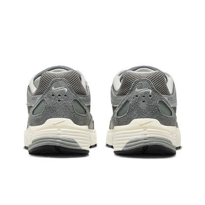 Retro Flex Duo Classic Low-Top Sneakers