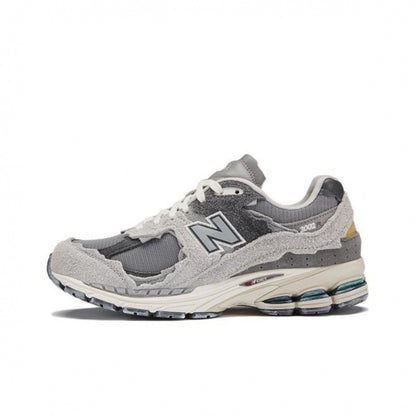 New Balance Pure Wave Sneakers