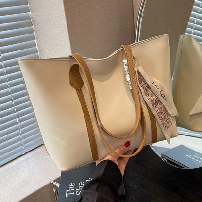 Commoda Strata Workday Tote