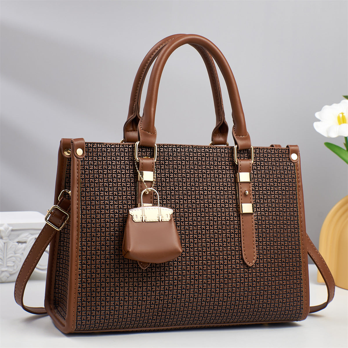 Veloria Commuter Luxe Tote
