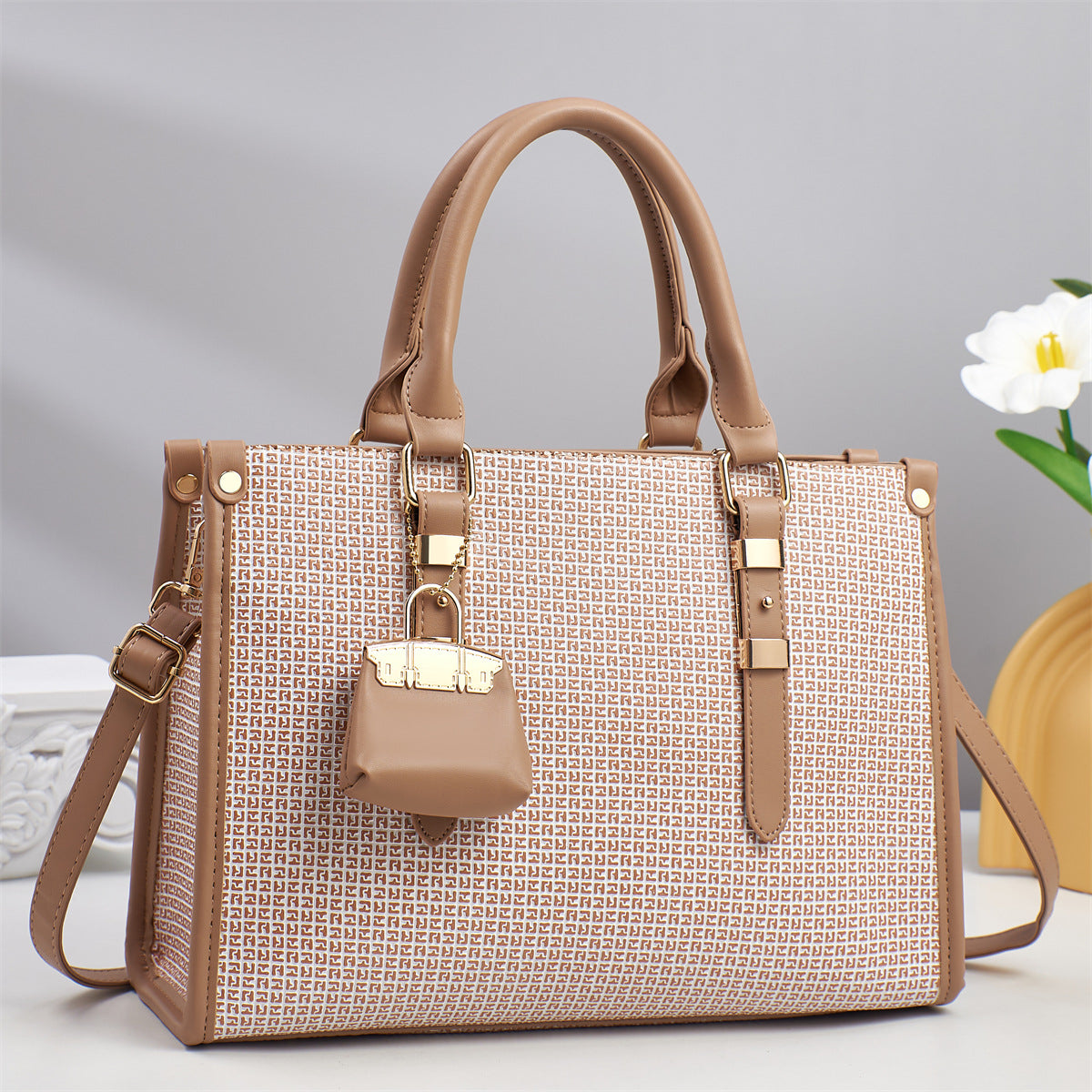 Veloria Commuter Luxe Tote