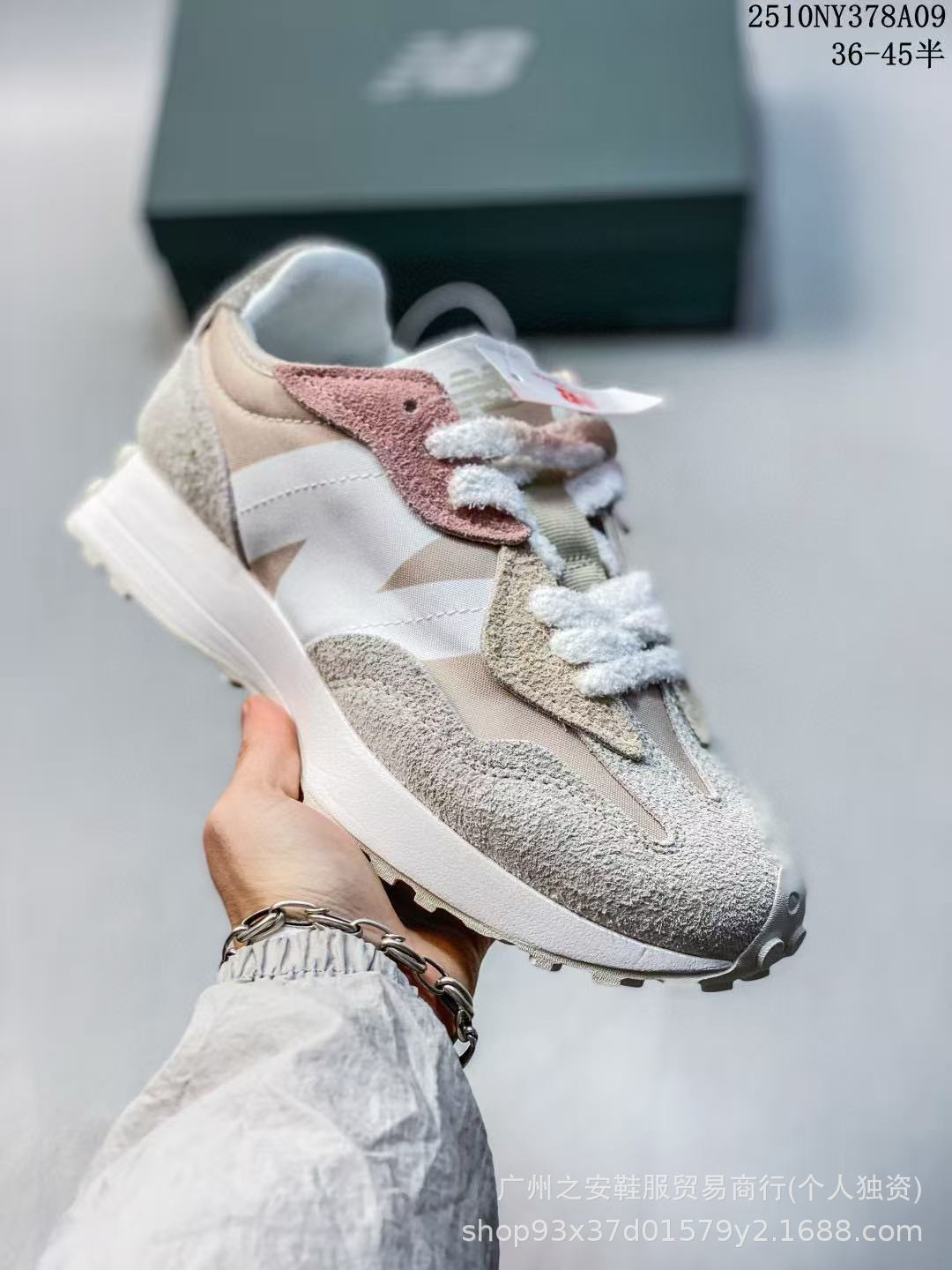 New Balance casual women's sneakers shoe
