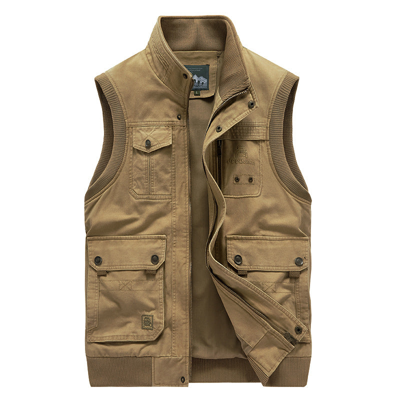 Gidink Men's Outdoor Multi-Pocket Vest.