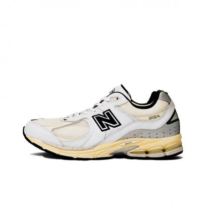 New Balance Pure Wave Sneakers
