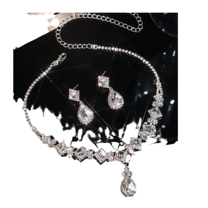 Luxury Water Drop Necklace & Earrings Edition